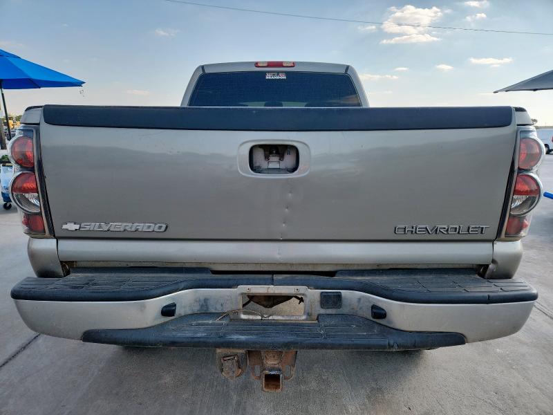 Photo 6 from auction – 2003 CHEVROLET SILVRDO LS with VIN 1GCHC23153F250331