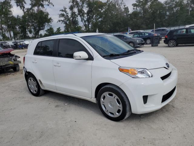Photo 4 from auction – 2010 TOYOTA SCION XD with VIN JTKKU4B48AJ055031