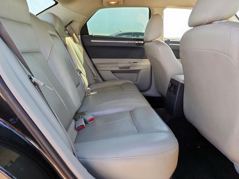 Photo 10 from auction – 2006 CHRYSLER 300 LIMITE with VIN 2C3KA53G86H440276