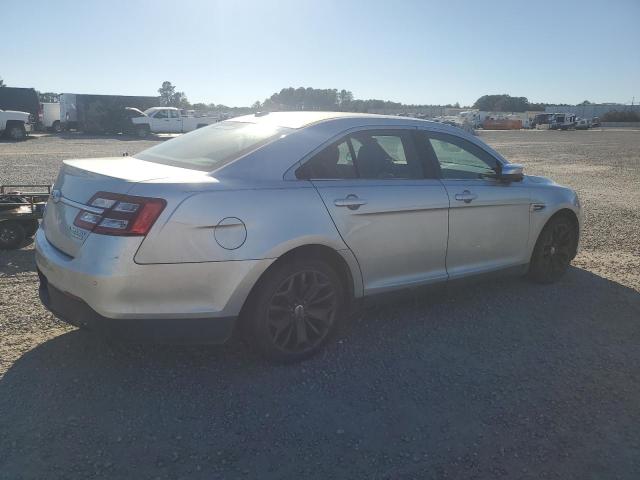 Photo 3 from auction – 2016 FORD TAURUS LIM with VIN 1FAHP2F85GG104501