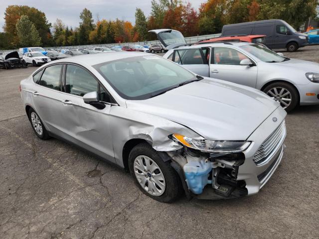 Photo 4 from auction – 2013 FORD FUSION S with VIN 3FA6P0G72DR262820