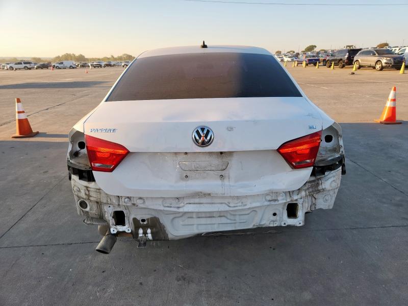 Photo 6 from auction – 2012 VOLKSWAGEN PASSAT SE with VIN 1VWBP7A32CC082643