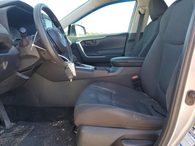 Photo 7 from auction – 2020 TOYOTA RAV4 LE with VIN 2T3F1RFV4LW125405