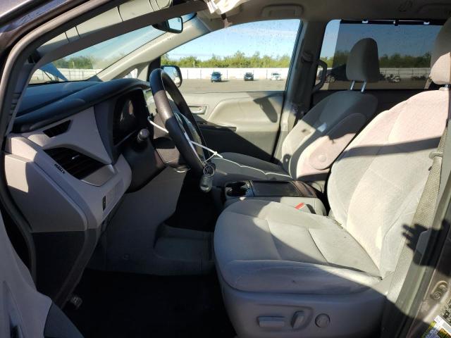Photo 7 from auction – 2016 TOYOTA SIENNA LE with VIN 5TDKK3DC3GS749598