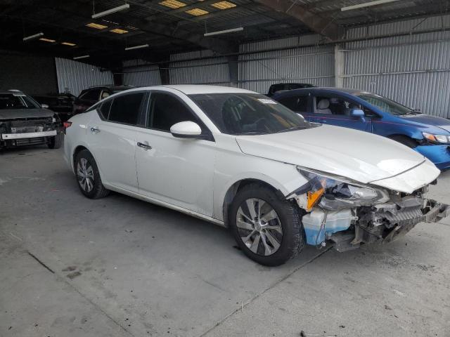 Photo 4 from auction – 2019 NISSAN ALTIMA S with VIN 1N4BL4BV3KC232051