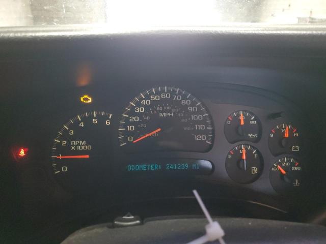 Photo 9 from auction – 2005 CHEVROLET SILVERADO with VIN 1GCEK14T95Z135703