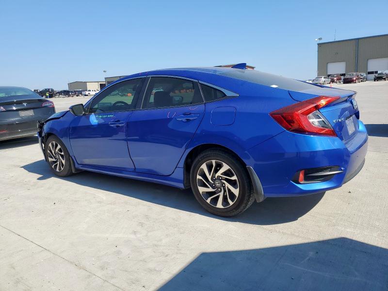 Photo 2 from auction – 2018 HONDA CIVIC EX with VIN 19XFC2F71JE012619