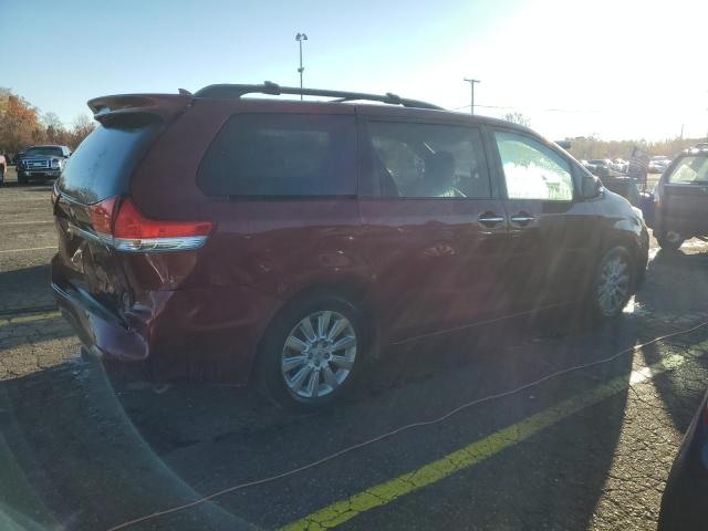 Photo 3 from auction – 2014 TOYOTA SIENNA XLE with VIN 5TDDK3DC8ES091668