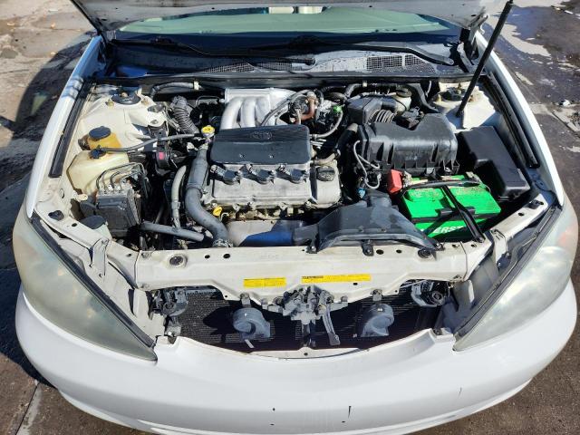 Photo 11 from auction – 2002 TOYOTA CAMRY LE with VIN 4T1BF30KX2U500118