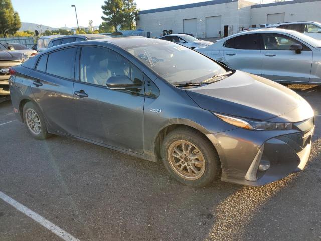 Photo 4 from auction – 2017 TOYOTA PRIUS PRIM with VIN JTDKARFP2H3035986