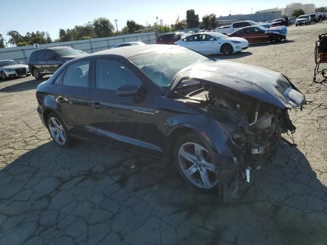 Photo 4 from auction – 2017 AUDI A3 PREMIUM with VIN WAUAUGFF4H1041053
