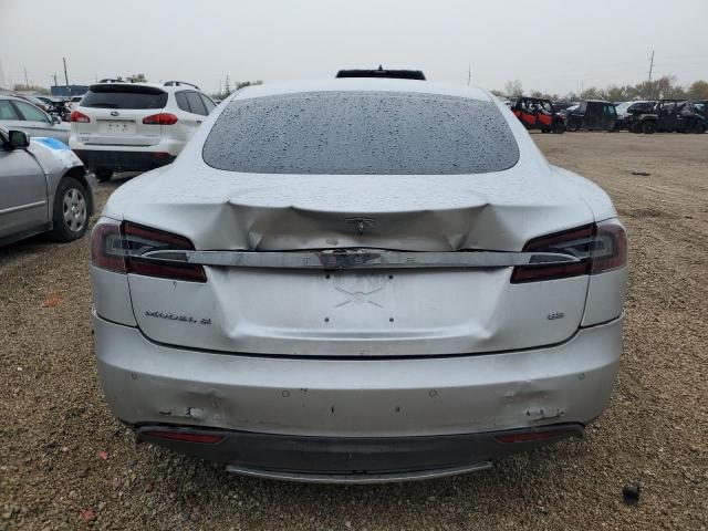 Photo 6 from auction – 2013 TESLA MODEL S with VIN 5YJSA1DN2DFP28234