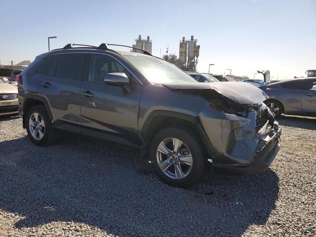 Photo 4 from auction – 2022 TOYOTA RAV4 XLE with VIN 2T3W1RFVXNC207997