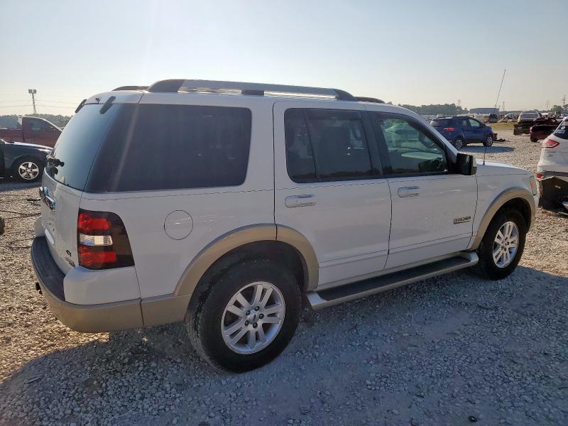 Photo 3 from auction – 2007 FORD EXPLORER E with VIN 1FMEU64E07UB37019