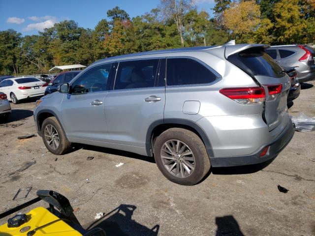 Photo 2 from auction – 2017 TOYOTA HIGHLANDER with VIN 5TDKZRFH1HS516456