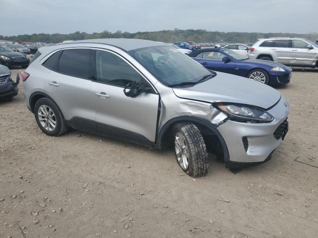 Photo 4 from auction – 2020 FORD ESCAPE SE with VIN 1FMCU0G63LUA32896