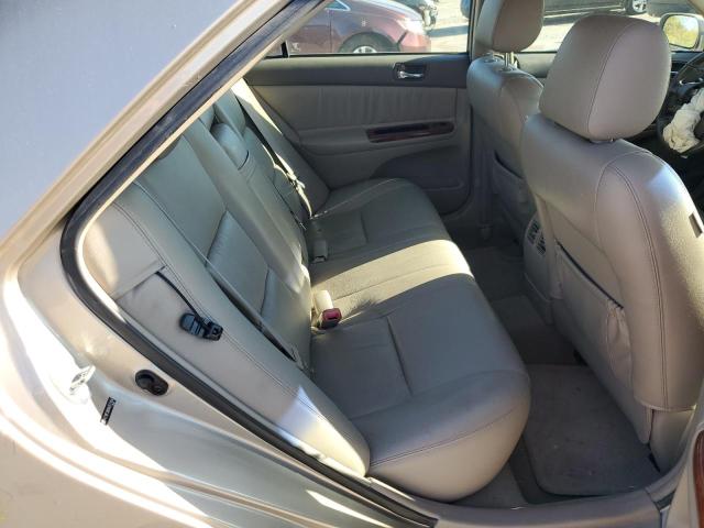 Photo 10 from auction – 2004 TOYOTA CAMRY LE with VIN 4T1BF30K84U573104