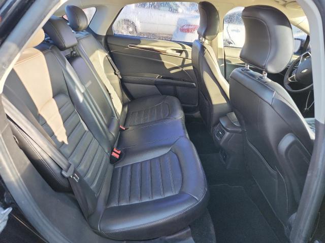 Photo 10 from auction – 2016 FORD FUSION SE with VIN 3FA6P0PU3GR215709