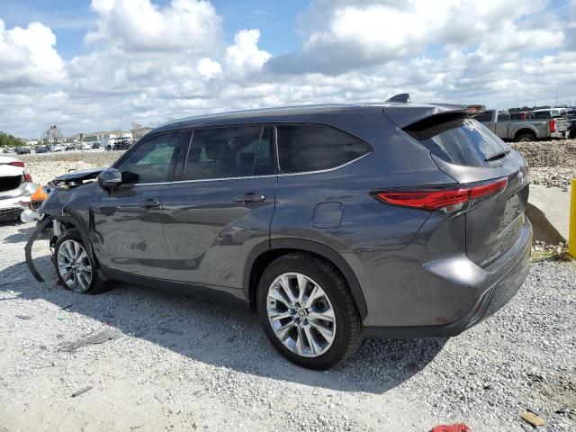 Photo 2 from auction – 2022 TOYOTA HIGHLANDER with VIN 5TDYZRAHXNS107031