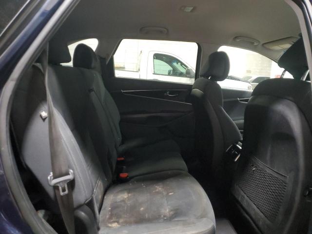 Photo 11 from auction – 2016 KIA SORENTO LX with VIN 5XYPGDA55GG180267
