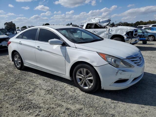 Photo 4 from auction – 2014 HYUNDAI SONATA GLS with VIN 5NPEB4AC7EH845485