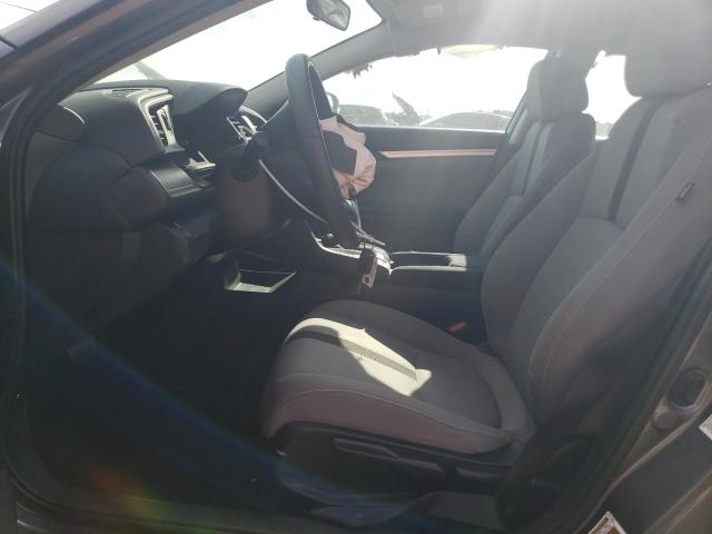 Photo 7 from auction – 2018 HONDA CIVIC LX with VIN 19XFC2F56JE033562
