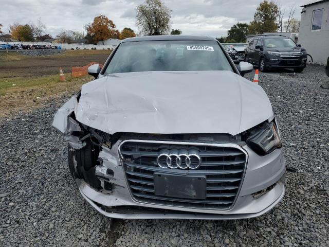 Photo 5 from auction – 2015 AUDI A3 with VIN WAUBFGFF4F1033501