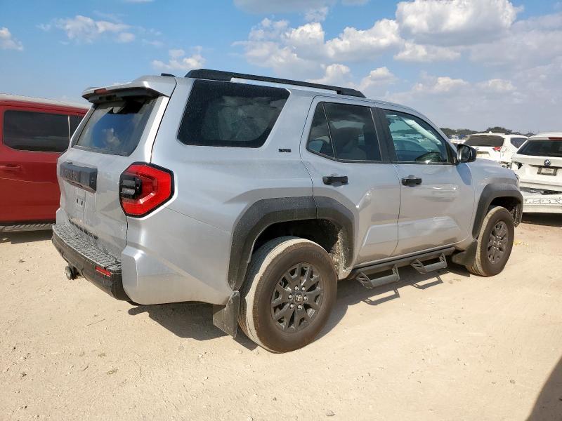 Photo 3 from auction – 2025 TOYOTA 4RUNNER SR with VIN JTEVA5AR3S5002713