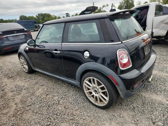 Photo 2 from auction – 2012 MINI COOPER S with VIN WMWSV3C53CTY28384