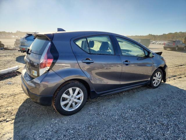 Photo 3 from auction – 2017 TOYOTA PRIUS C with VIN JTDKDTB32H1596692