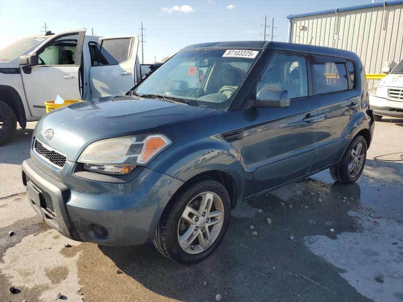 KIA SOUL 2011 with VIN KNDJT2A20B7254177 - Photo from auction