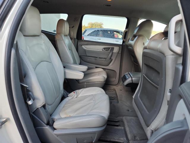 Photo 11 from auction – 2013 CHEVROLET TRAVERSE L with VIN 1GNKRJKD1DJ100734