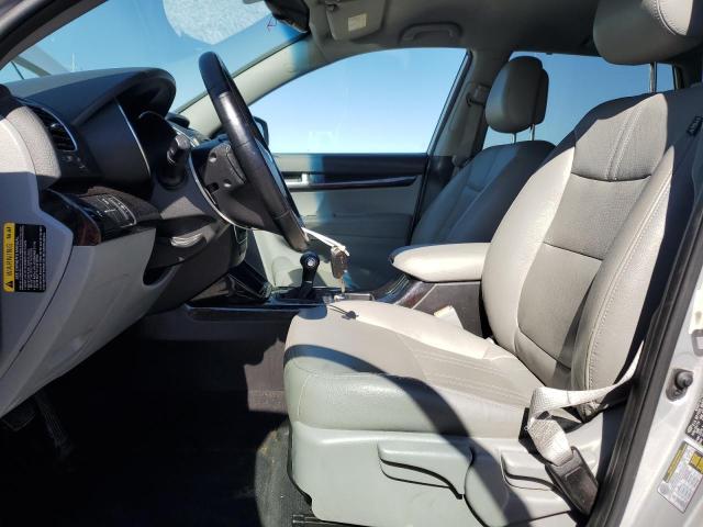 Photo 7 from auction – 2015 KIA SORENTO LX with VIN 5XYKTCA69FG630199