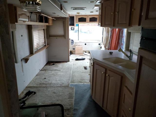 Photo 5 from auction – 2001 FREIGHTLINER CHASSIS X with VIN 4UZAAHBS01CH84435