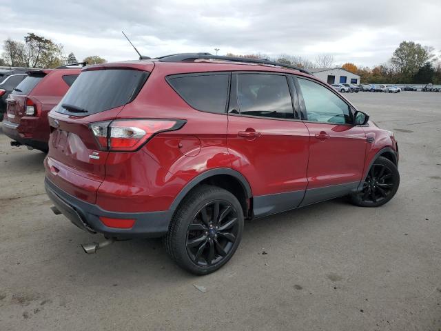 Photo 3 from auction – 2017 FORD ESCAPE with VIN 1FMCU0GD6HUD81198