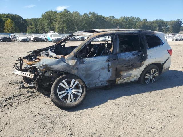 HONDA PILOT EXL 2016 with VIN 5FNYF6H55GB002679 - Photo from auction