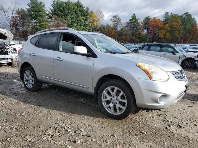 Photo 4 from auction – 2011 NISSAN ROGUE S with VIN JN8AS5MV3BW660670