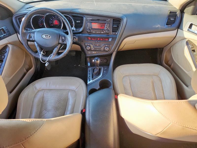 Photo 8 from auction – 2011 KIA OPTIMA with VIN KNAGN4A74B5057243