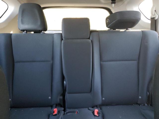Photo 10 from auction – 2015 TOYOTA RAV4 LE with VIN 2T3BFREV2FW317301