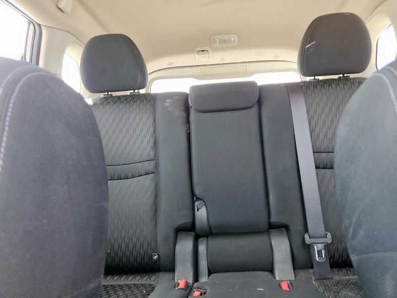 Photo 10 from auction – 2017 NISSAN ROGUE S with VIN KNMAT2MT7HP532389