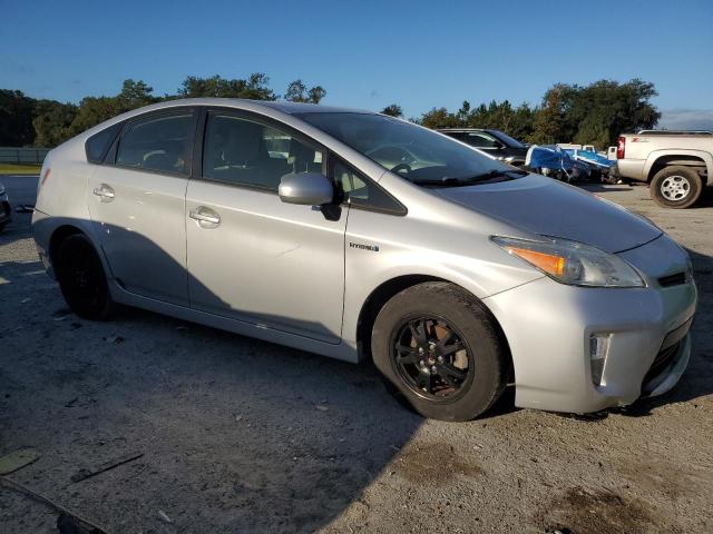 Photo 4 from auction – 2014 TOYOTA PRIUS with VIN JTDKN3DU9E1766562
