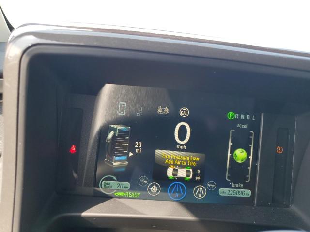 Photo 9 from auction – 2014 CHEVROLET VOLT with VIN 1G1RE6E40EU154580