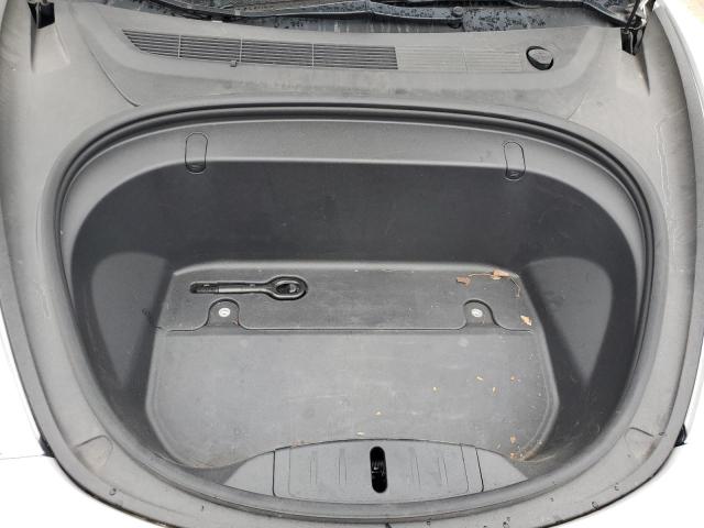 Photo 11 from auction – 2019 TESLA MODEL 3 with VIN 5YJ3E1EB0KF493309