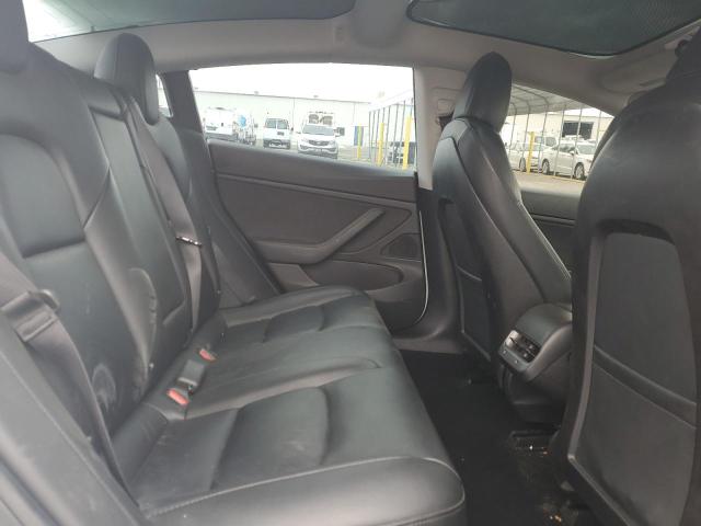 Photo 10 from auction – 2018 TESLA MODEL 3 with VIN 5YJ3E1EA2JF162544