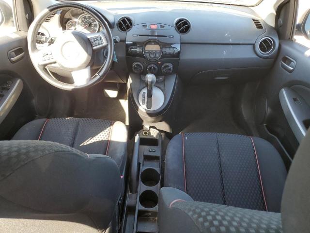 Photo 8 from auction – 2011 MAZDA MAZDA2 with VIN JM1DE1HY3B0109557