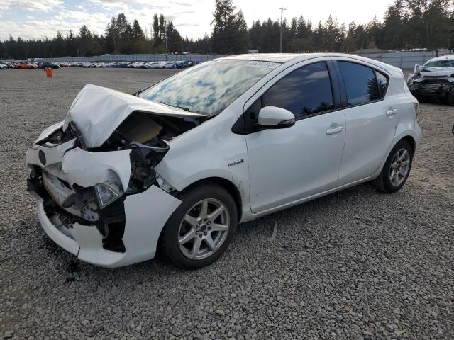 TOYOTA PRIUS C 2012 with VIN JTDKDTB30C1018647 - Photo from auction