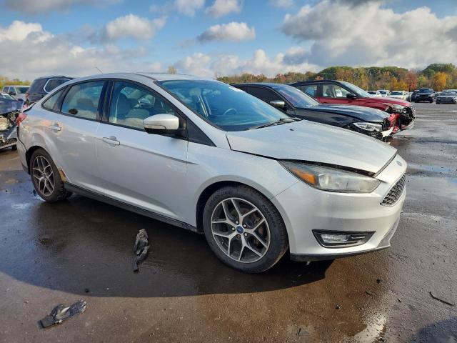 Photo 4 from auction – 2017 FORD FOCUS SEL with VIN 1FADP3H21HL326474