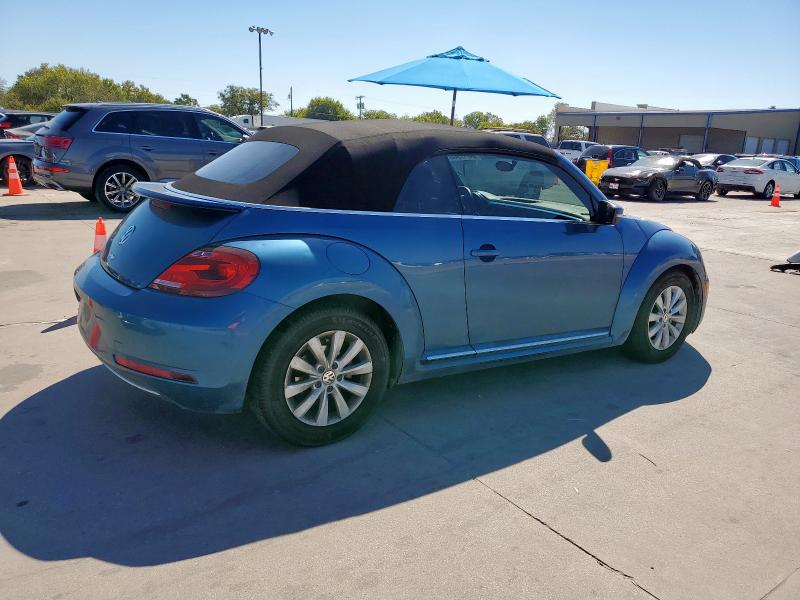 Photo 3 from auction – 2018 VOLKSWAGEN BEETLE S with VIN 3VW5DAAT5JM505097