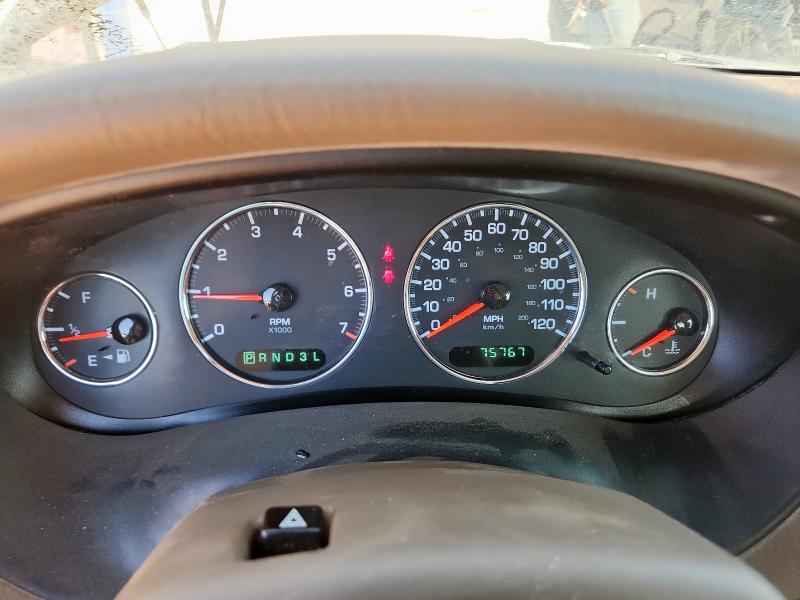 Photo 9 from auction – 2001 CHRYSLER CONCORDE L with VIN 2C3HD46R01H581277