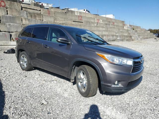 Photo 4 from auction – 2016 TOYOTA HIGHLANDER with VIN 5TDDKRFH2GS235097